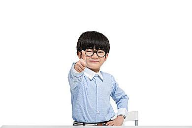 敲赛博木鱼，砸电子佛祖！《黑白剑刃》 V1.0版本现已正式上线